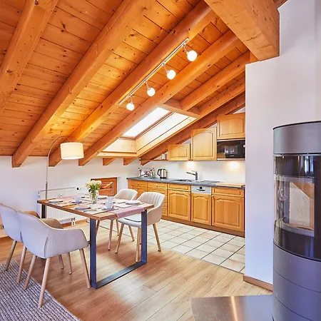 Apartment Chalet Weisslofer